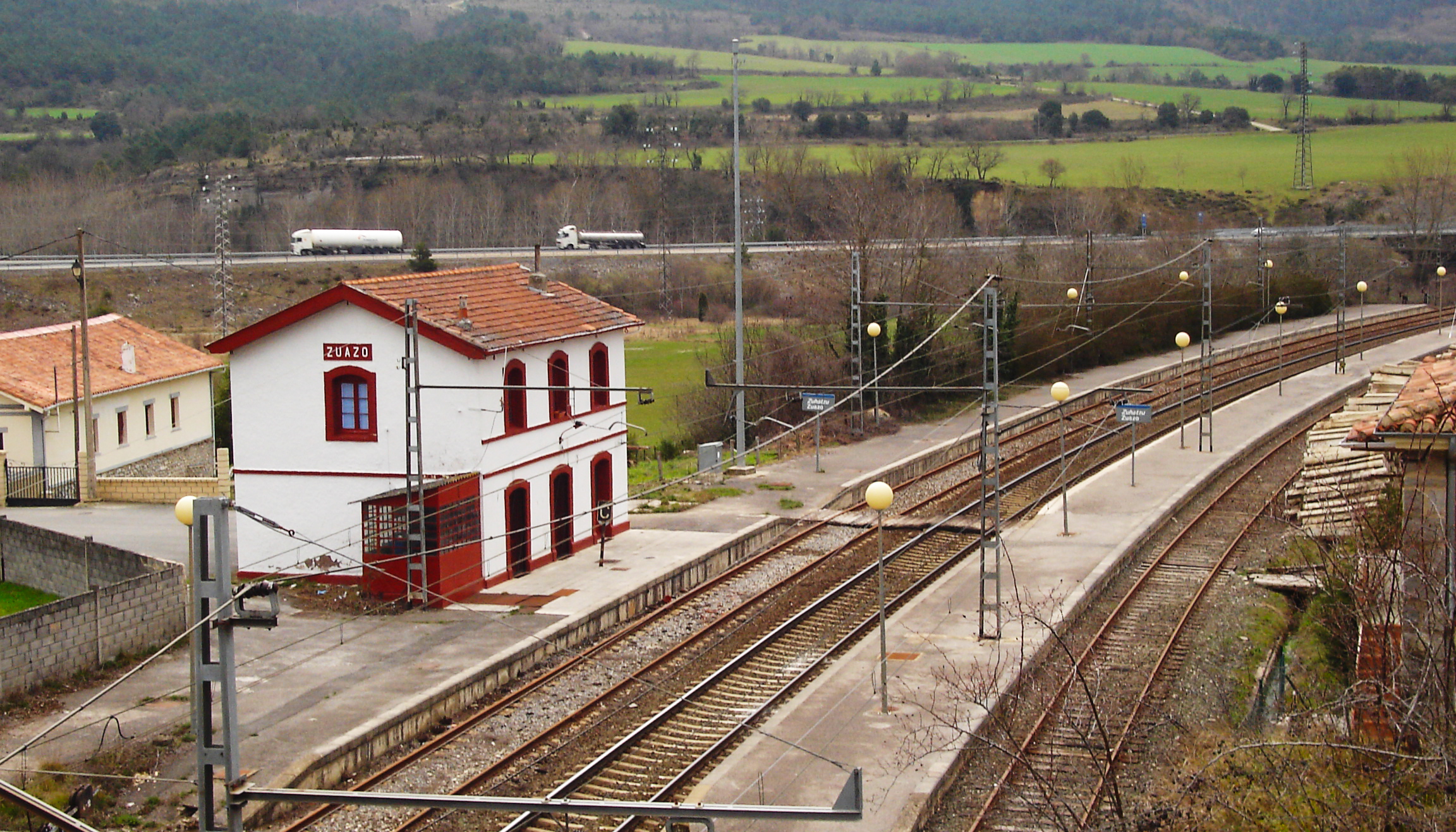 Tren geltokia